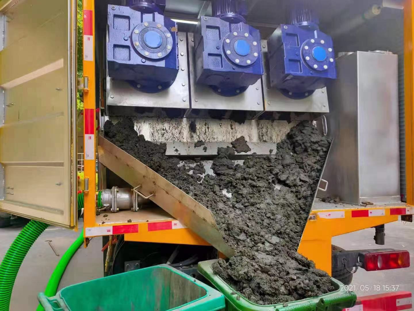 坡头镇化粪池清掏城市维护站-泥浆净化干湿分离处理